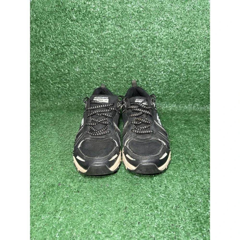 Skechers Hillcrest Vast Adventure Shoes Women Size 7.5 Black White Lace Up Trail